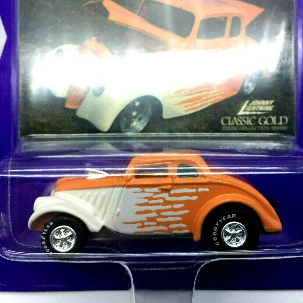 Johnny‎ Lightning Classic Gold 1933 '33 Custom Willys Coupe Car Die Cast 1/64
